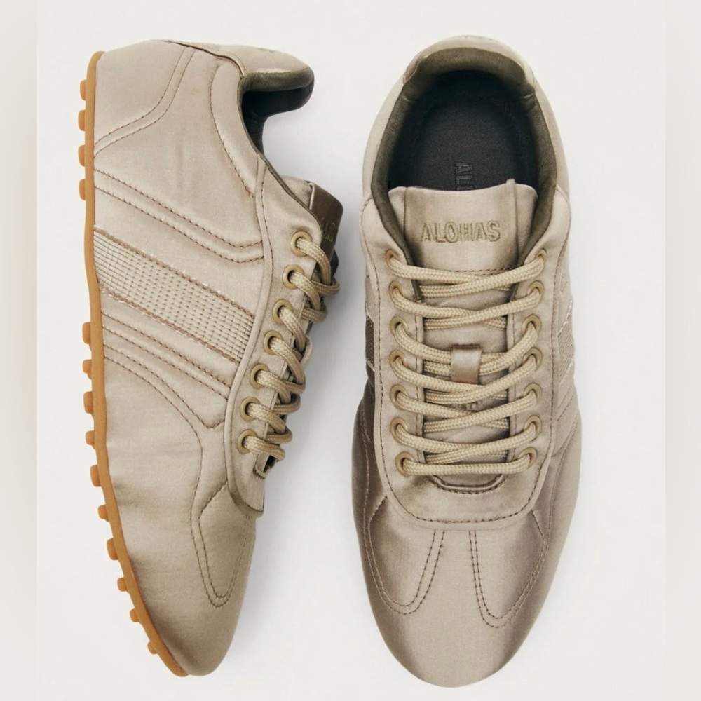 ALOHAS TB.69 Rife Satin Low-Top Sneakers